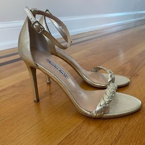 Charles David - Gold heels - Size 8